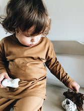 Hent billede i fremviser LANGÆRMET T-SHIRT TERRACOTTA
